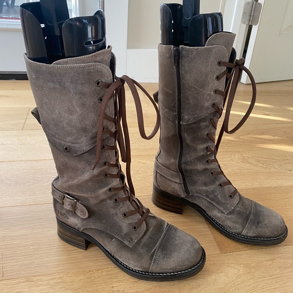 Taos Leather lace up boots - used - Picture 3 of 4